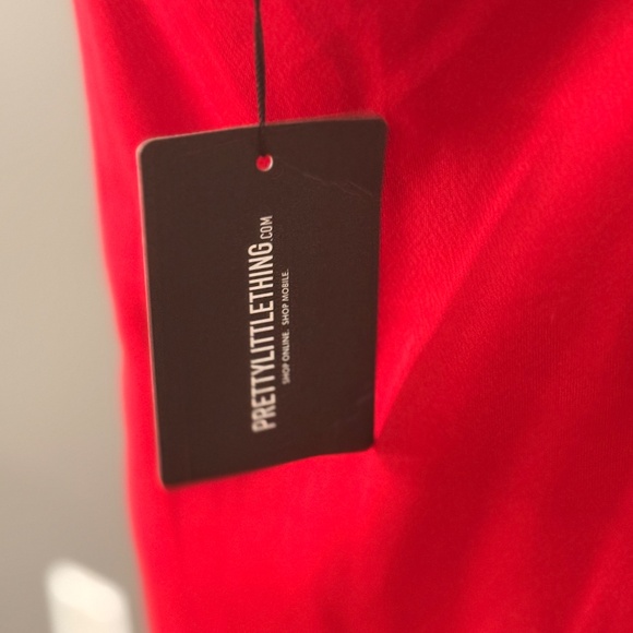 Pretty Little Thing Midi Red Dress Plus Sz 16 NWT Sexy Cocktail Christmas - Picture 2 of 8